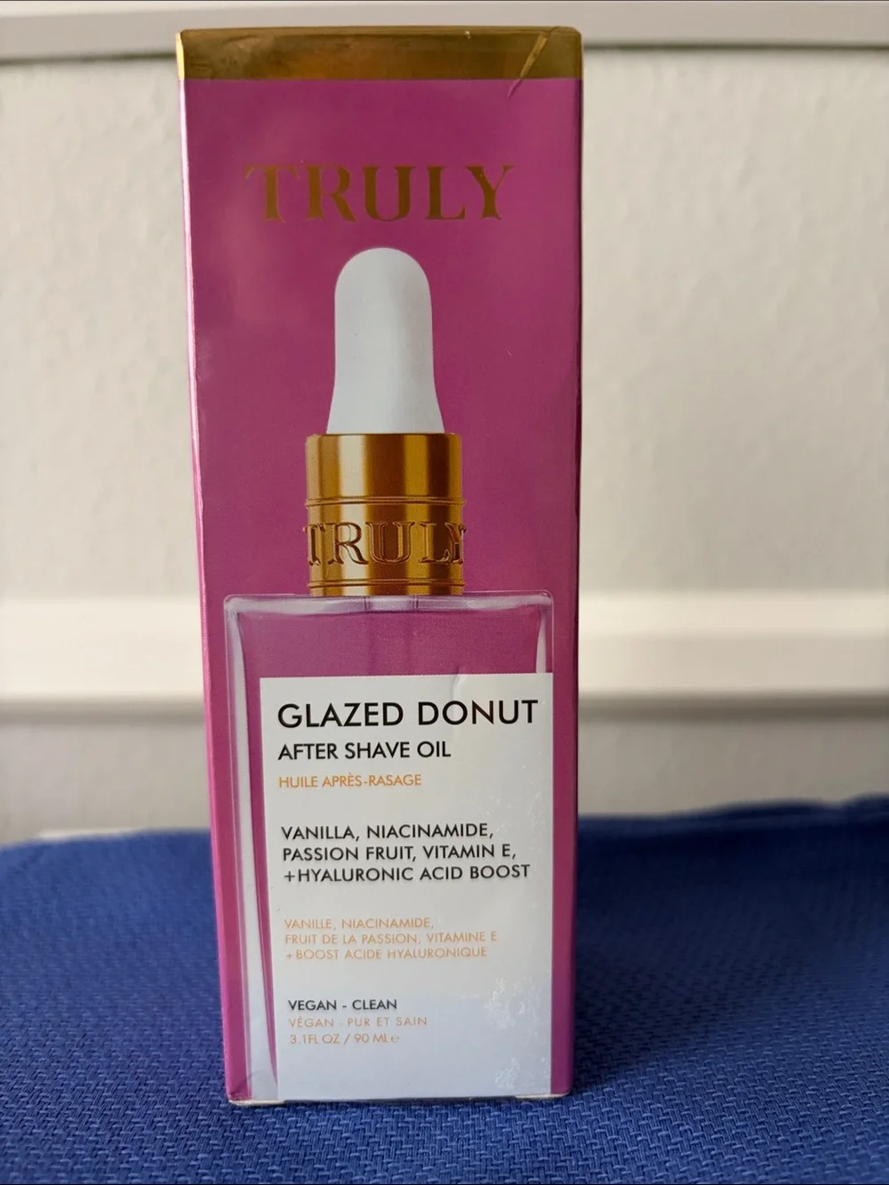 BRAND NEW! TRULY Glazed Donut After Shave Oil